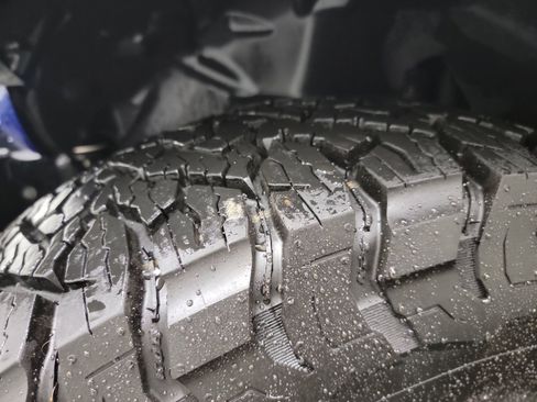 Used 2019 Jeep Wrangler Unlimited Sport S image 31