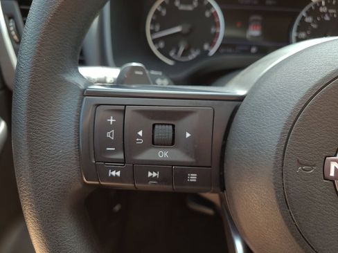 Certified 2023 Nissan Rogue S FWD image 25