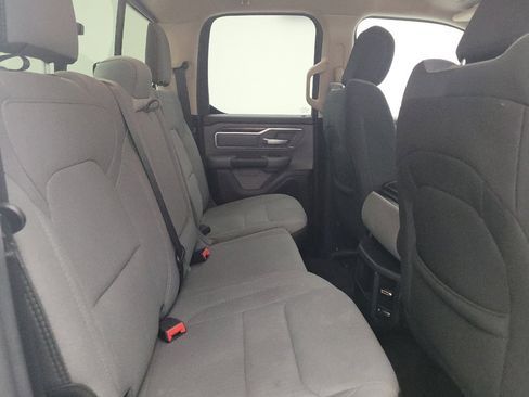 Used 2020 RAM 1500 Big Horn AWD/4WD image 19