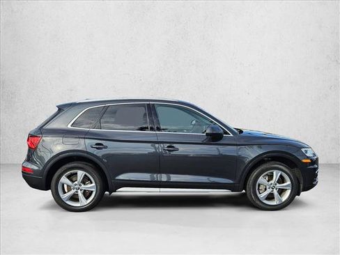 Used 2020 Audi Q5 2.0T Premium Plus w/ Premium Plus Package image 4