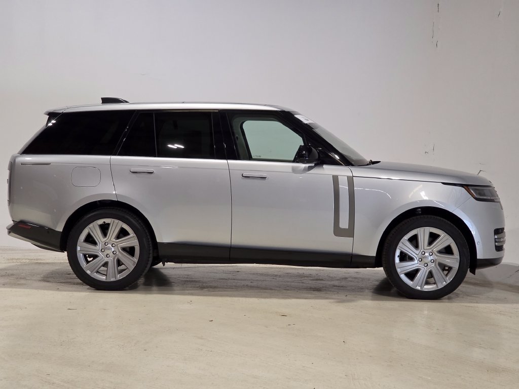 Certified 2023 Land Rover Range Rover SE AWD/4WD image 4