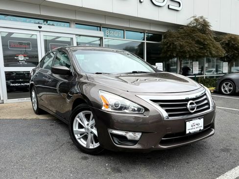 Used 2013 Nissan Altima 2.5 SV FWD image 1