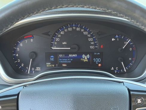 Used 2013 Cadillac SRX Luxury image 25