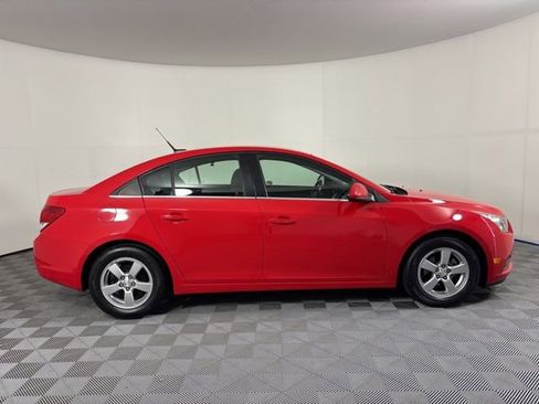 Used 2014 Chevrolet Cruze LT FWD image 34