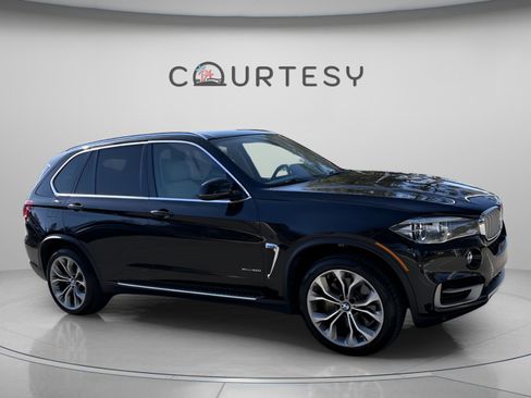 Used 2016 BMW X5 xDrive50i image 10