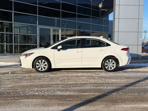 Used 2023 Toyota Corolla LE w/ Carpet Mat Package (TMS) image 6