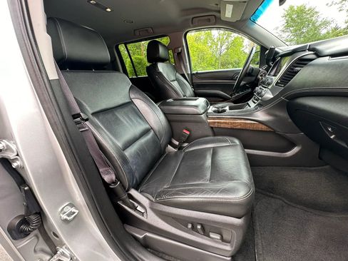 Used 2016 Chevrolet Suburban LT AWD/4WD image 15