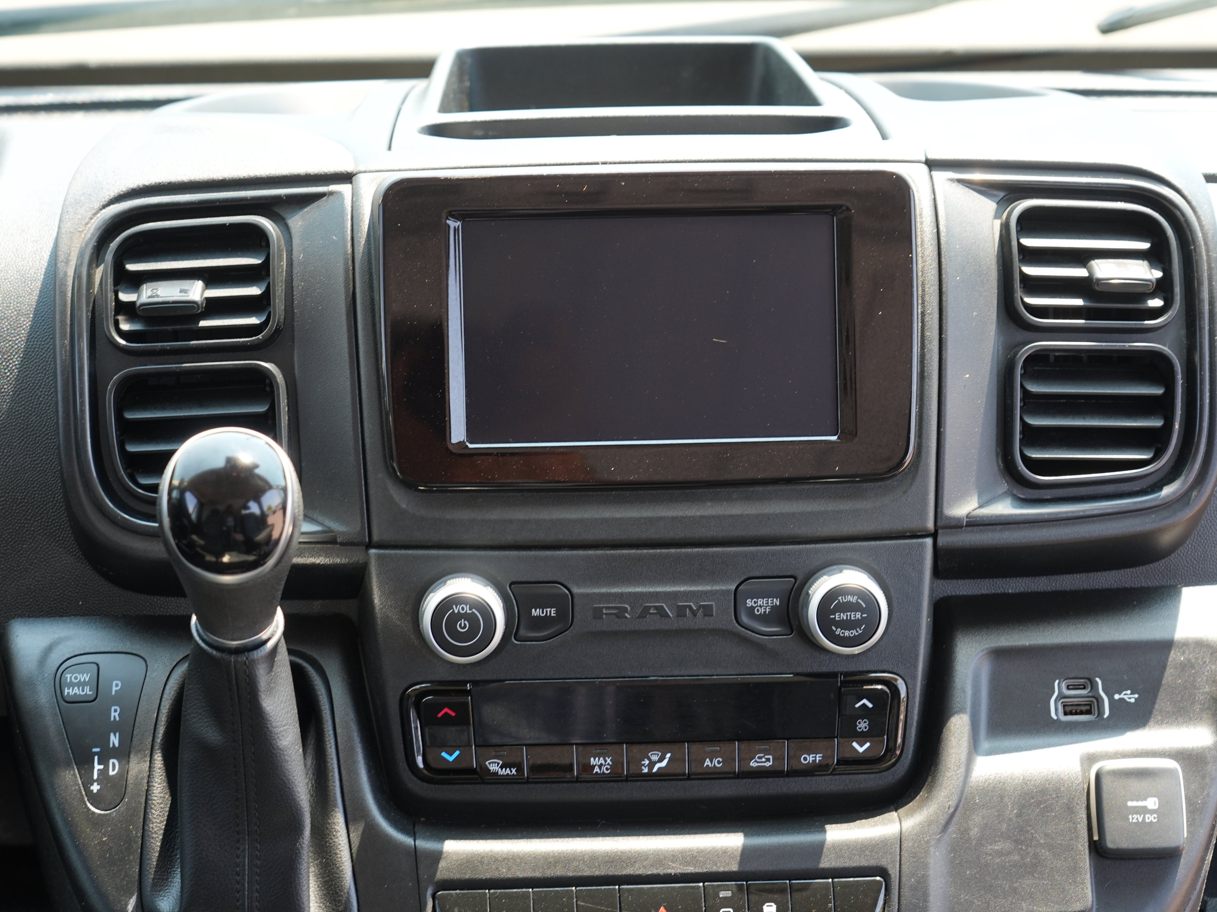 Used 2023 RAM ProMaster 2500 FWD image 23