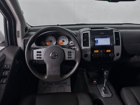 Used 2021 Nissan Frontier PRO-4X w/ Pro-4x Utility Package AWD/4WD image 23