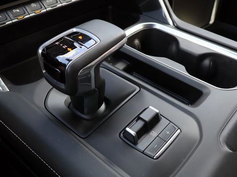 Used 2025 GMC Sierra 1500 Denali Ultimate image 19