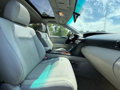 Used 2011 Lexus RX 350 AWD image 20