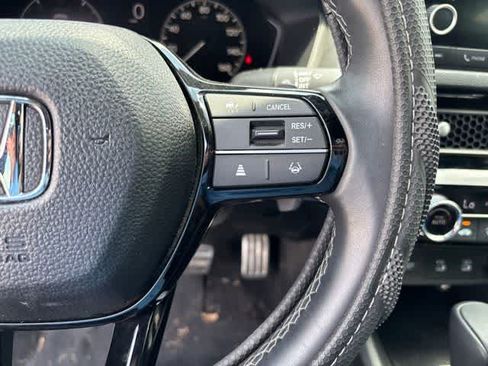 Used 2025 Honda Civic Sport image 12