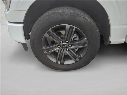 Used 2021 Ford F150 XLT w/ Equipment Group 302A High image 26