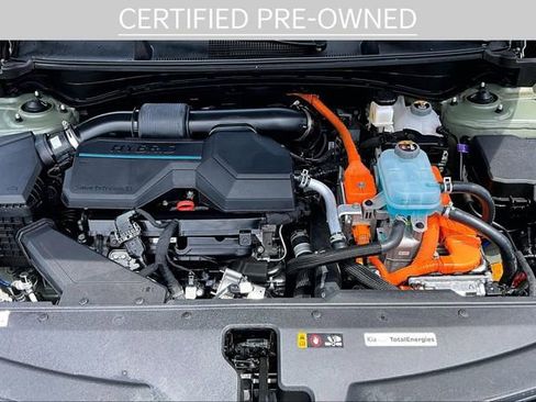 Certified 2025 Kia Sportage X-Line AWD/4WD image 9