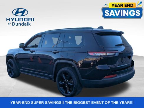 Used 2023 Jeep Grand Cherokee L Limited w/ Luxury Tech Group II image 12