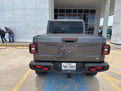 Used 2021 Jeep Gladiator Rubicon AWD/4WD image 7