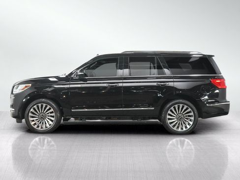 Used 2019 Lincoln Navigator Reserve AWD/4WD image 2
