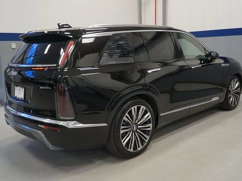 New 2026 Cadillac Vistiq Premium Luxury AWD/4WD image 6