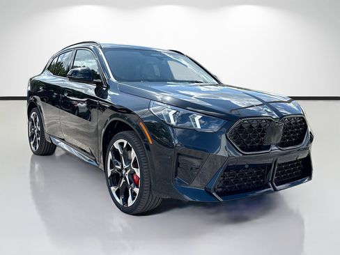 New 2026 BMW X2 xDrive28i w/ Technology Package AWD/4WD image 1