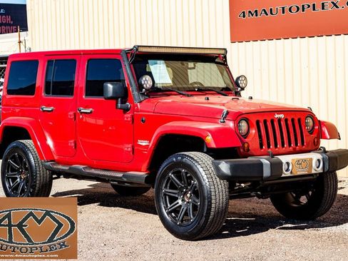Used 2012 Jeep Wrangler Unlimited Sahara image 1
