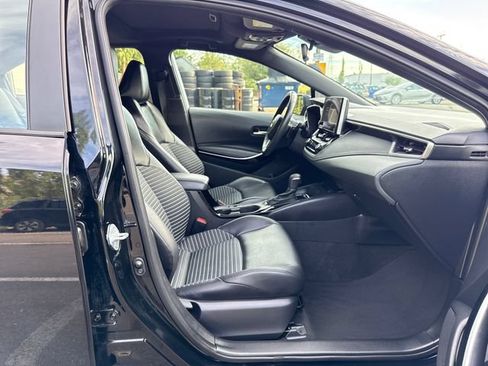 Used 2024 Toyota Corolla XSE FWD image 10