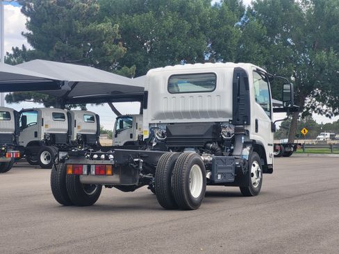 New 2025 Isuzu NPR HD RWD image 7
