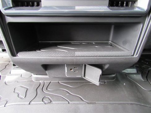 New 2026 GMC Hummer EV 4x4 Crew Cab image 29