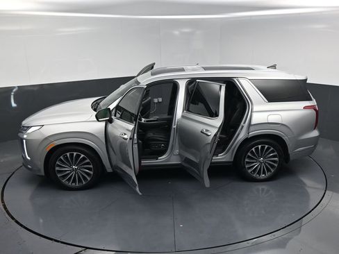 Used 2025 Hyundai Palisade Calligraphy AWD/4WD image 25