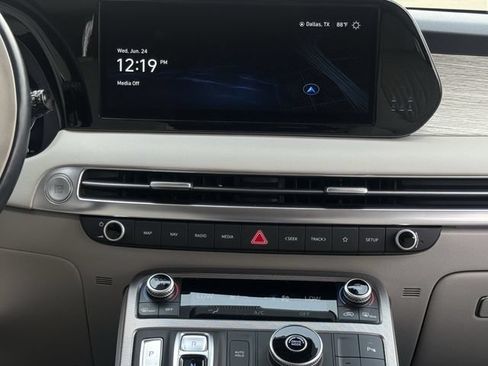 Used 2024 Hyundai Palisade Calligraphy FWD image 15