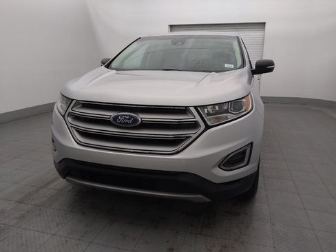 Used 2018 Ford Edge SEL w/ Ford Safe & Smart Package FWD image 15
