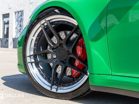 Used 2021 Porsche 911 Targa 4S image 13