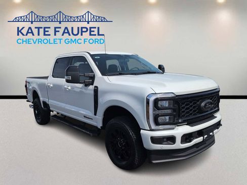 New 2026 Ford F350 4x4 Crew Cab Super Duty image 1
