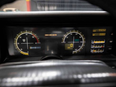 Used 1992 Cadillac Allante FWD image 43