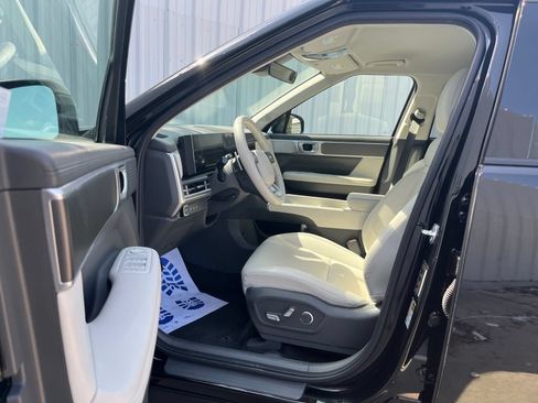 Used 2026 Hyundai Santa Fe SEL FWD image 10