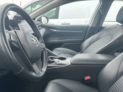 Used 2023 Toyota Camry SE image 30