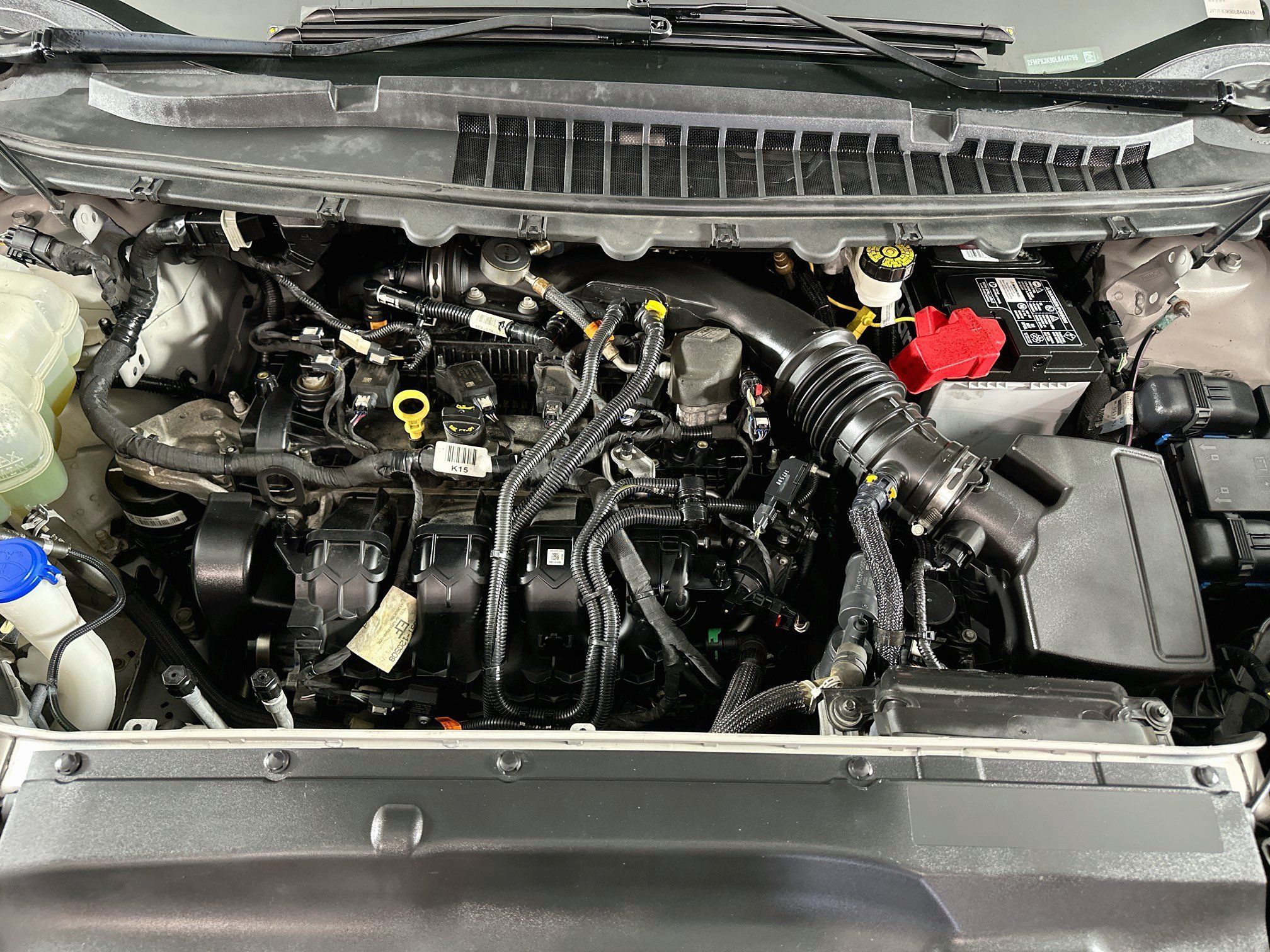 Used 2020 Ford Edge Titanium FWD image 32