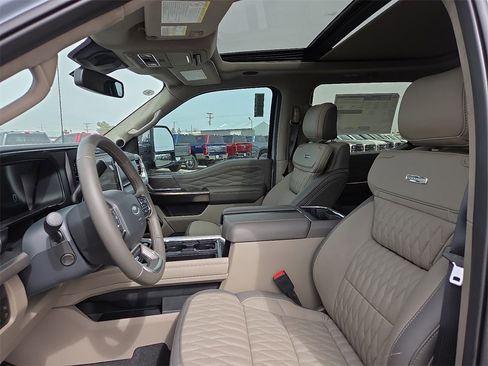 New 2026 Ford F350 Platinum w/ Platinum Plus Package image 25