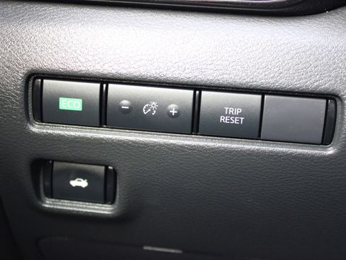 Certified 2023 Nissan Sentra SV w/ All-Weather Package image 25