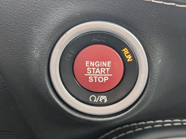 Used 2022 Dodge Challenger SRT Hellcat w/ Plus Package RWD image 26