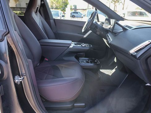 Used 2024 BMW iX xDrive50 w/ Sport Package image 16