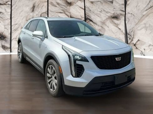 Used 2019 Cadillac XT4 Sport w/ Cold Weather Package FWD image 1
