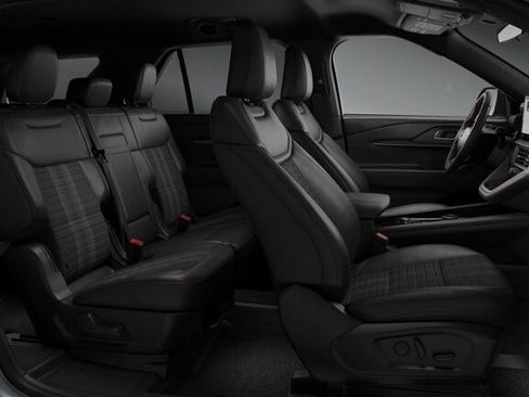 New 2026 Ford Explorer ST-Line w/ ST-Line Street Pack image 29