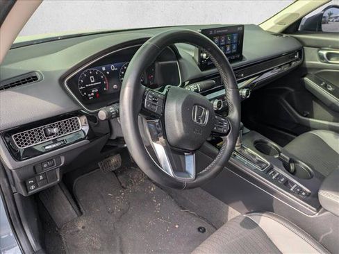 Used 2024 Honda Civic Touring image 9