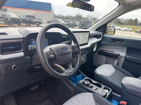 New 2026 Ford Maverick XLT AWD/4WD image 6