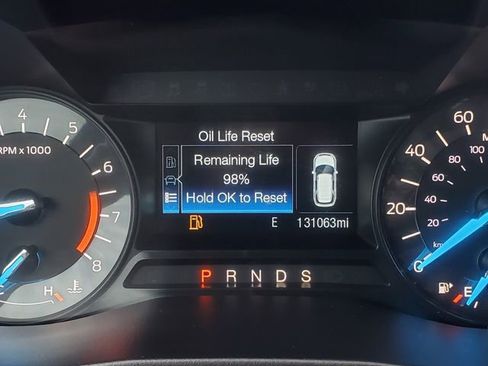 Used 2018 Ford Explorer Base image 17