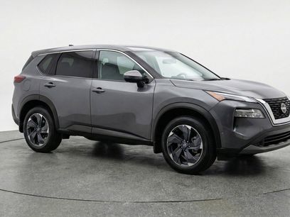 Used 2025 Nissan Rogue SV