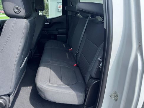 Used 2019 Chevrolet Silverado 1500 LT w/ Bed Protection Package RWD image 10