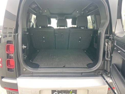 Used 2025 Land Rover Defender 110 S AWD/4WD image 34