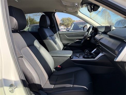 Used 2025 MAZDA CX-90 3.3 Turbo w/ Select Package image 28