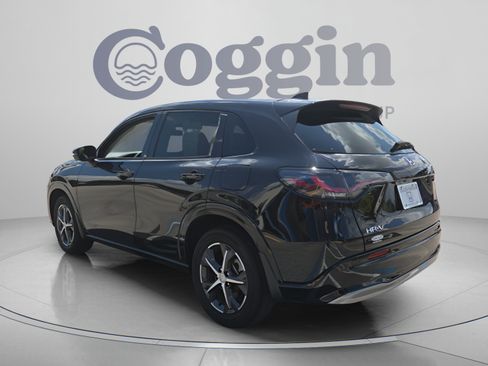 Certified 2025 Honda HR-V EX-L image 3